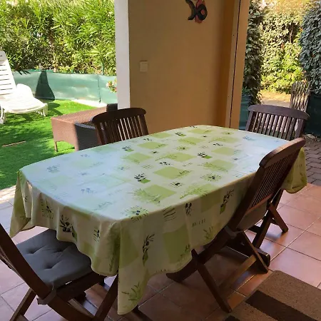 Le Noisetier Apartment