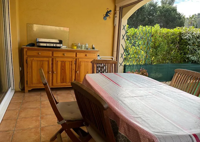 Le Noisetier Apartmán *